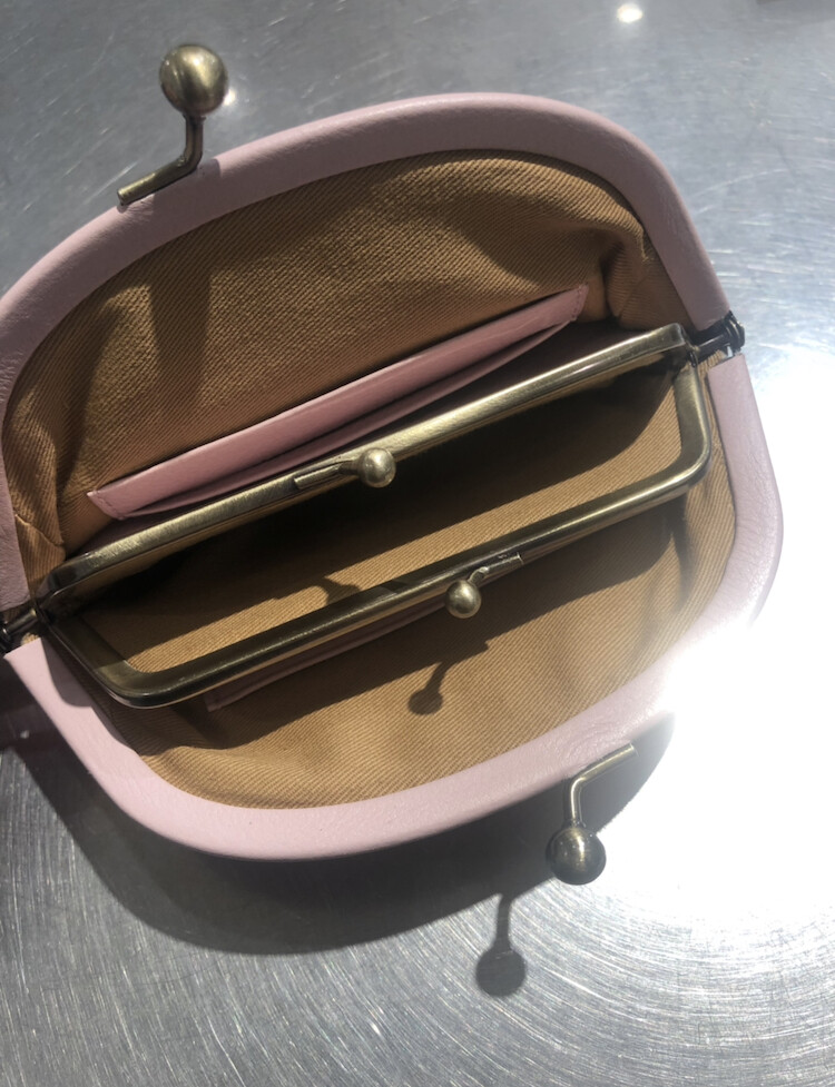 ANVOCOEUR がま口財布
