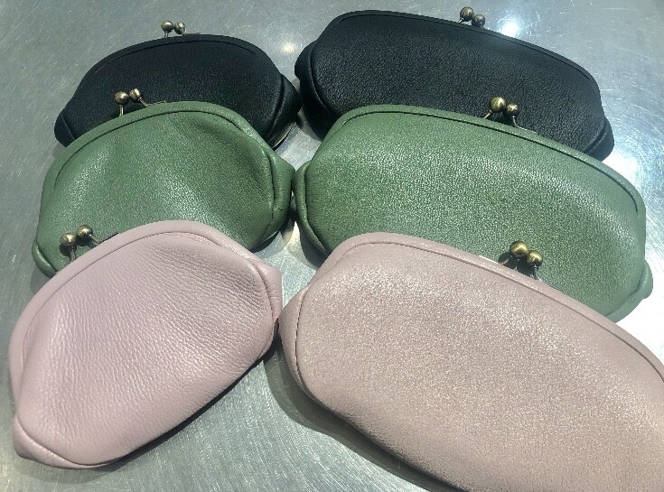 ANVOCOEUR がま口財布