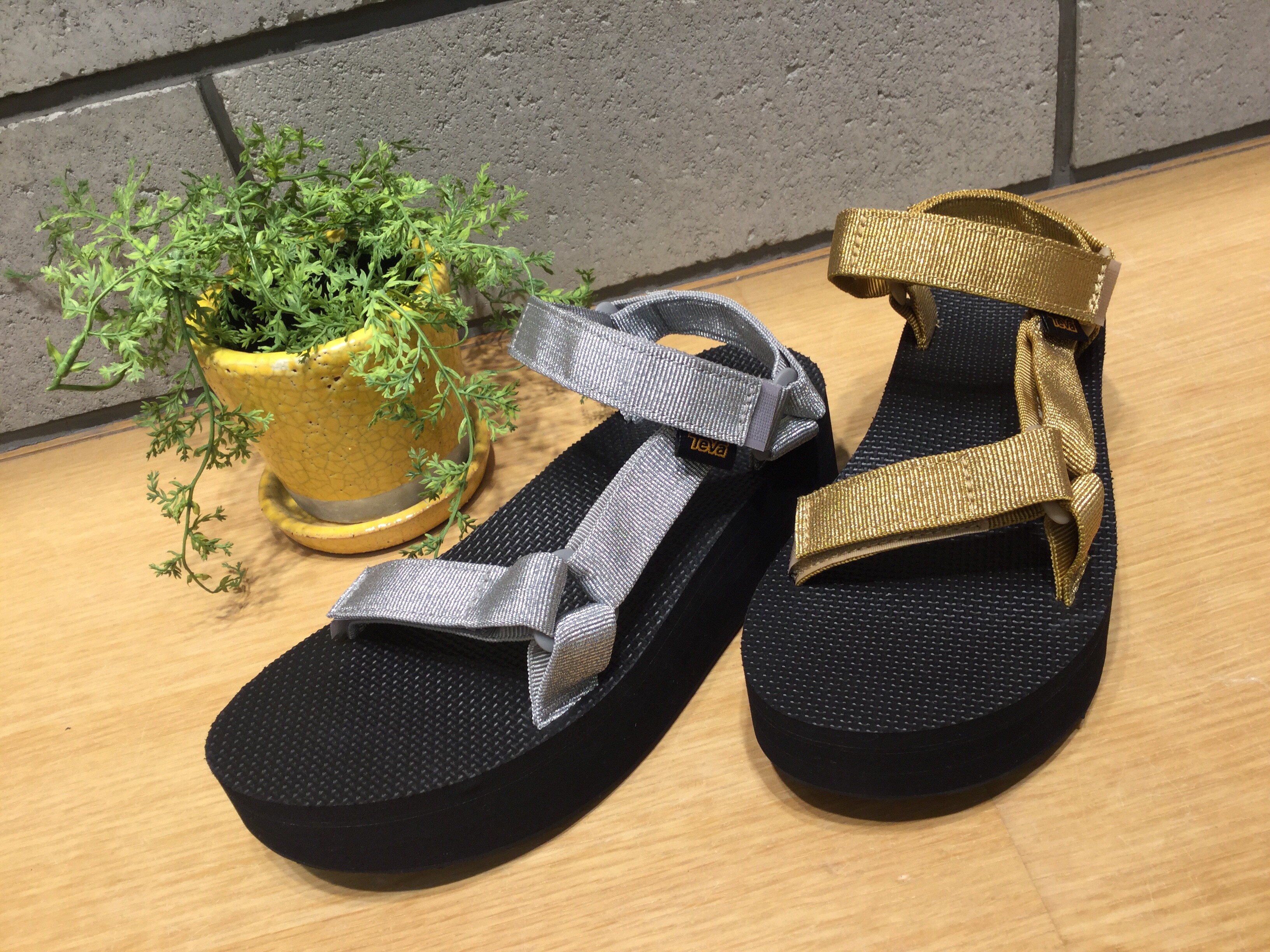 TEVA☆サンダル
