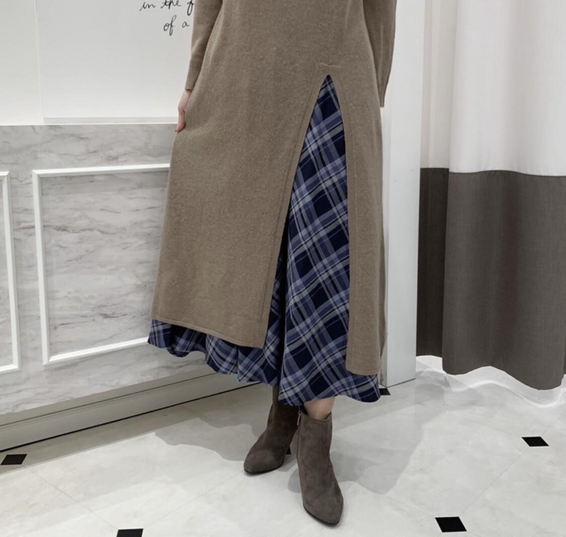 今年はとにかくレイヤードがおしゃれ!チェックスカートチラ見せ術♡