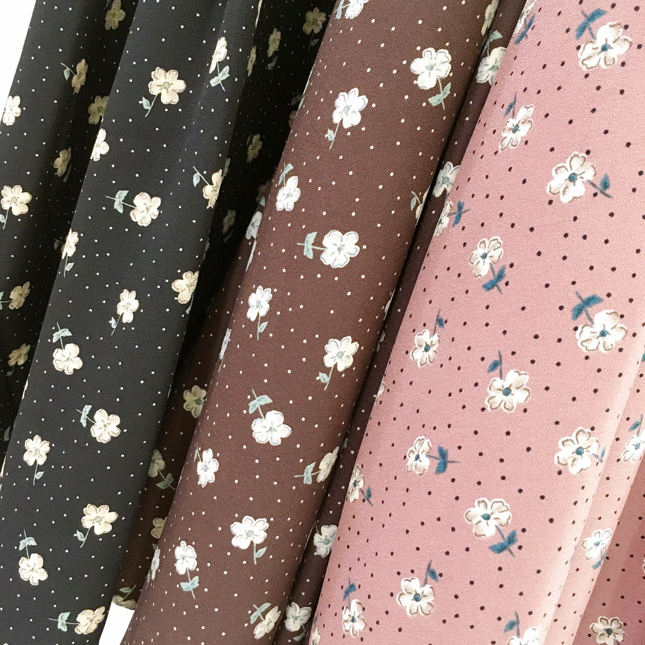 【sale】ベルト付き花柄ドットスカート