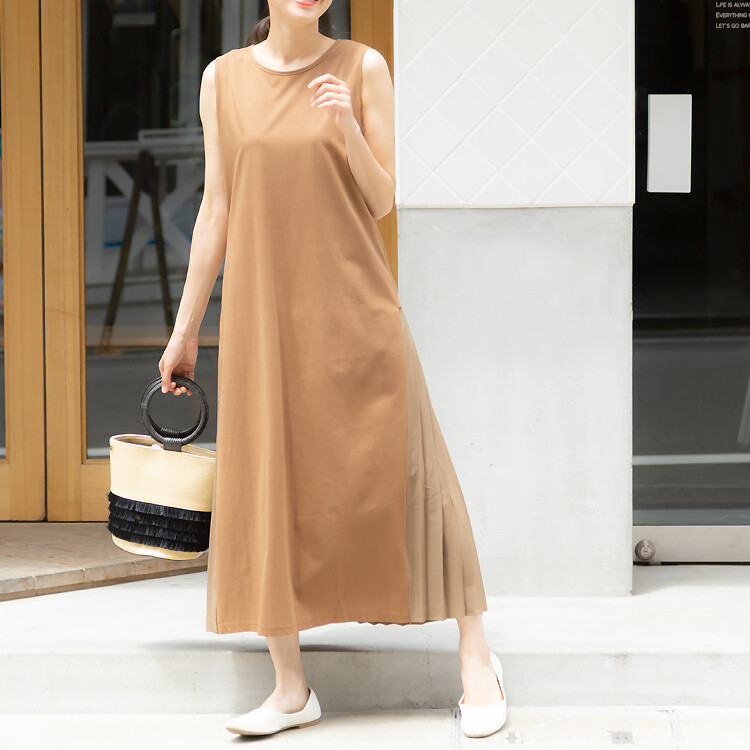 再入荷♡バックプリーツノースリーブワンピース♡