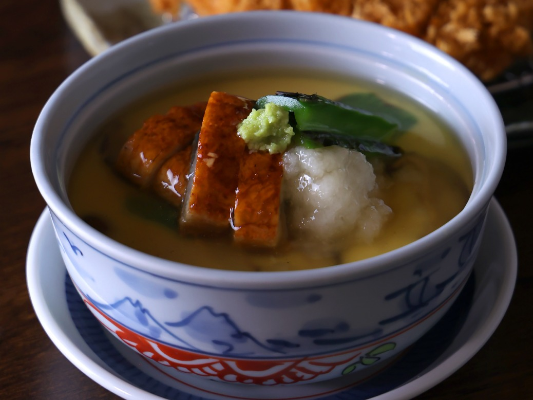 【季節のおすすめ】うなぎと万願寺とうがらしの大ぶり茶碗蒸し
