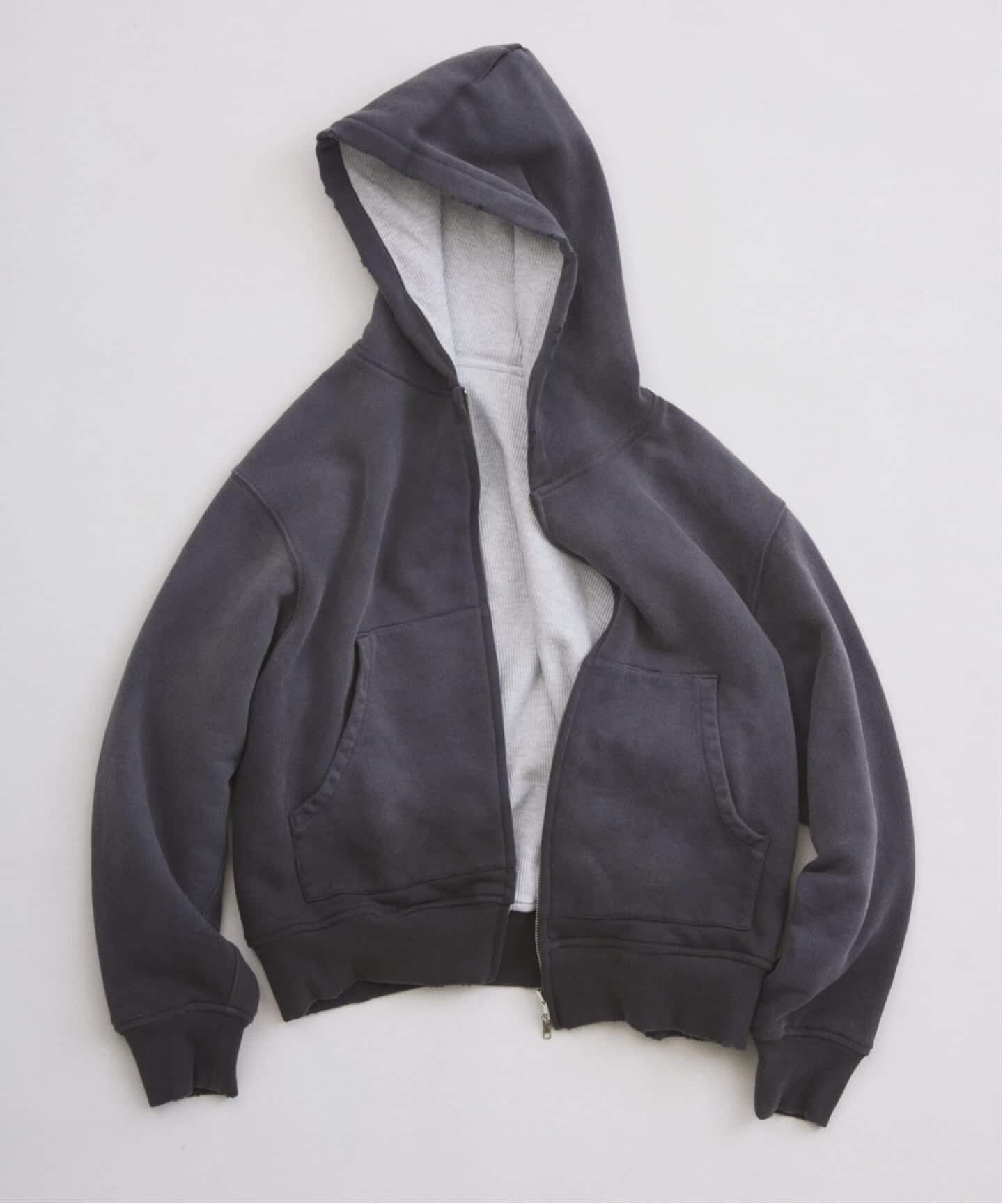 春色を着る前に、揃えておきたいカラー3選｜RELUME