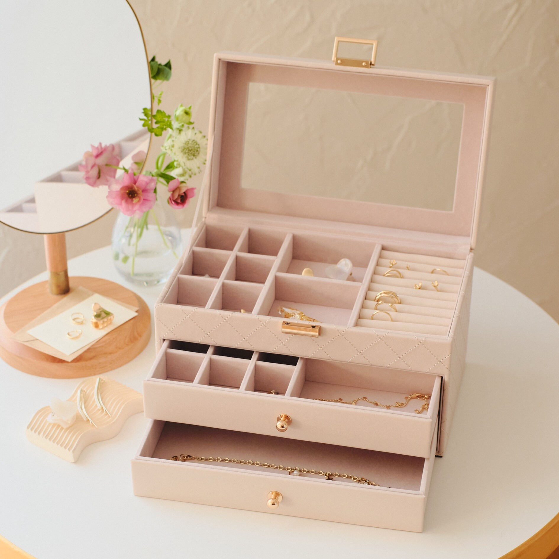 新作のジュエリーボックス登場!