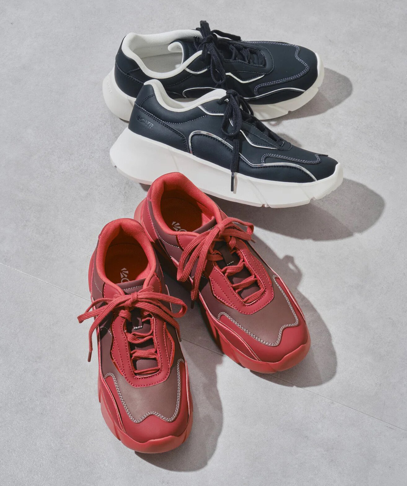 新作スニーカー👟