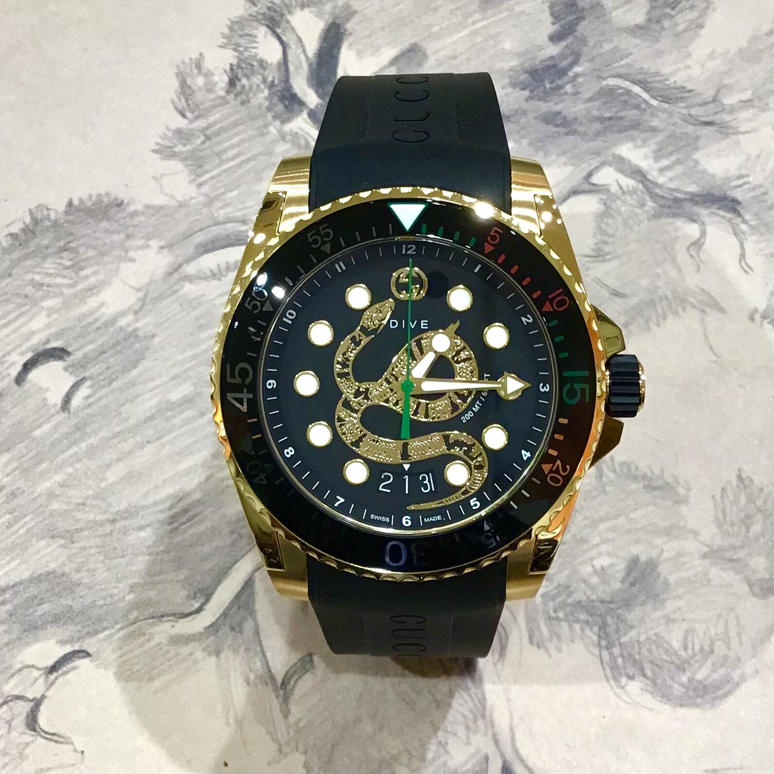 【GUCCI】10月はGUCCIウォッチがお得★