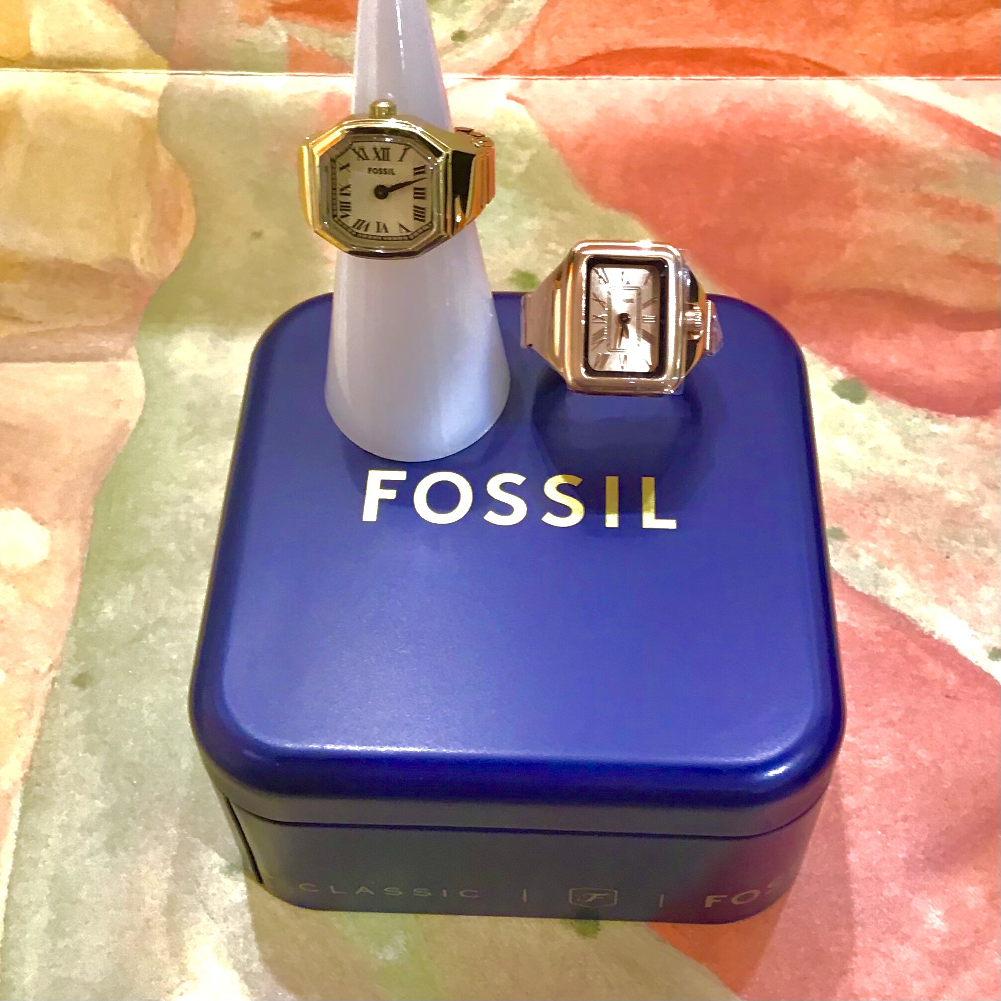【FOSSIL】流行ってます・・・! Ring Watch★
