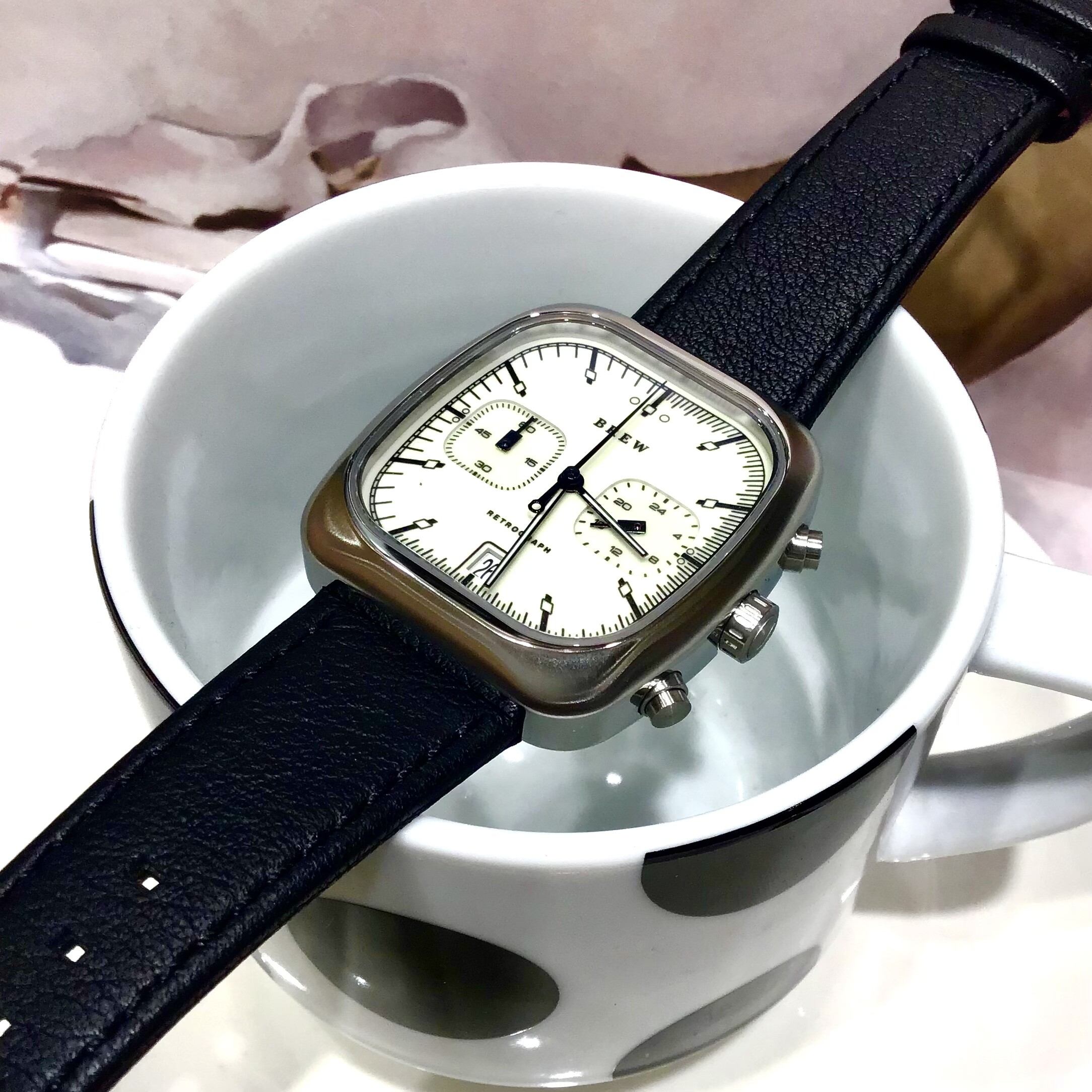 【BREW WATCH】時計もカフェスタイル★