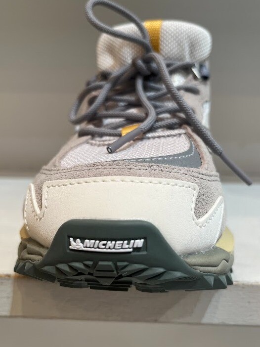MIZUNO×MICHELINスニーカー入荷しました☆彡