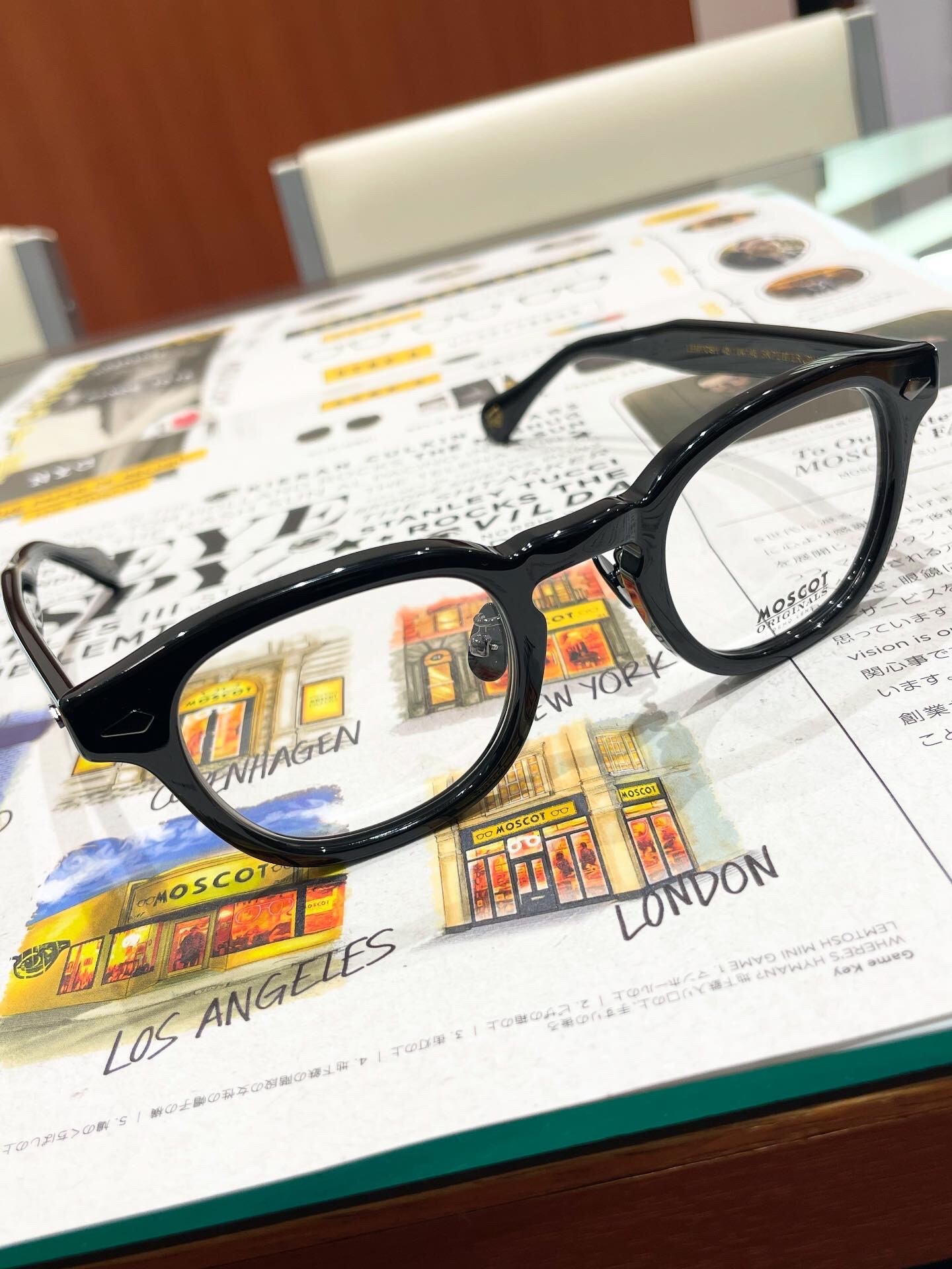 【MOSCOT】人気フレームの限定モデル入荷!