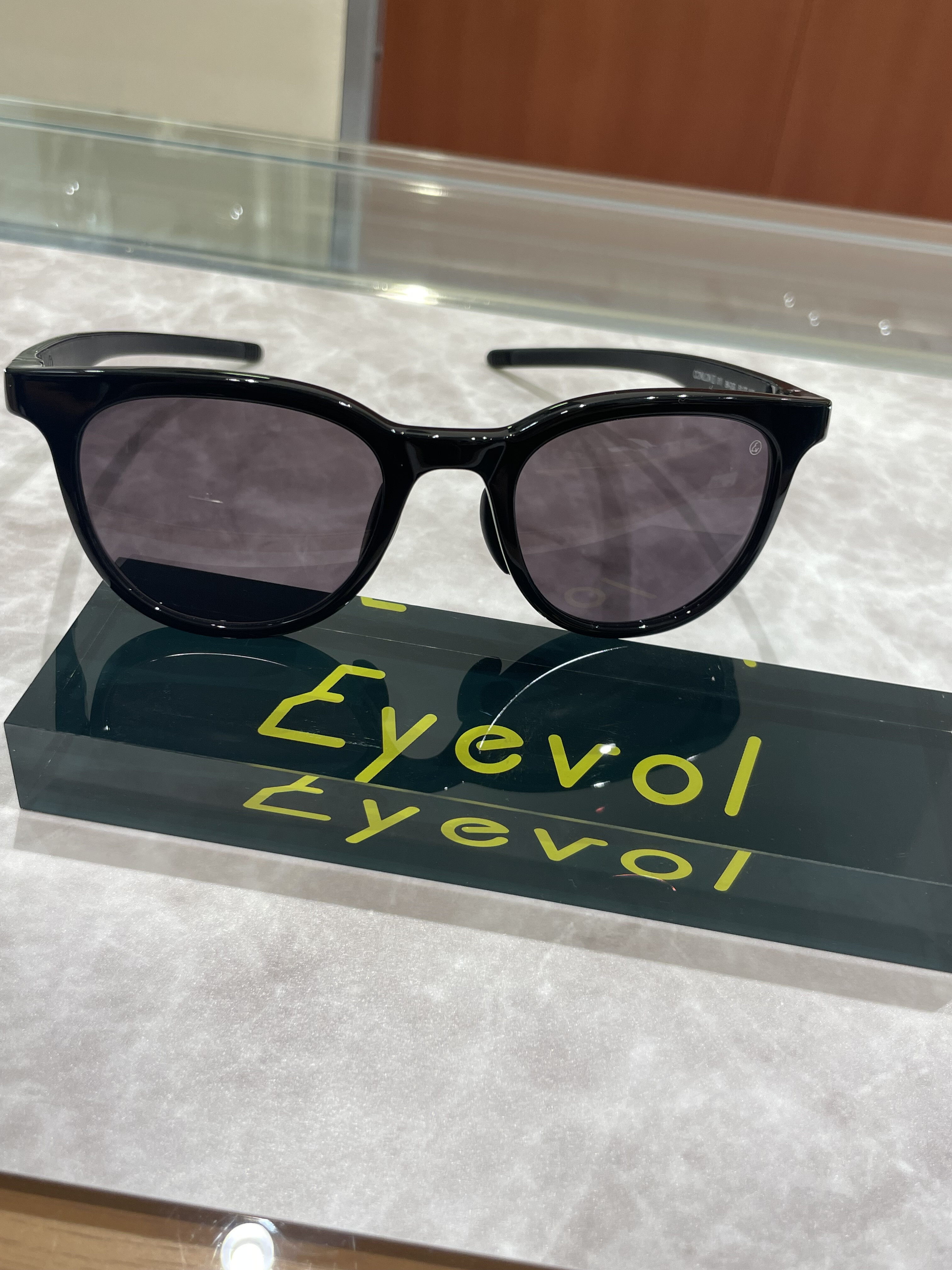 【Eyevol】スポーツ、アウトドアに使っていただきやすいサングラス！