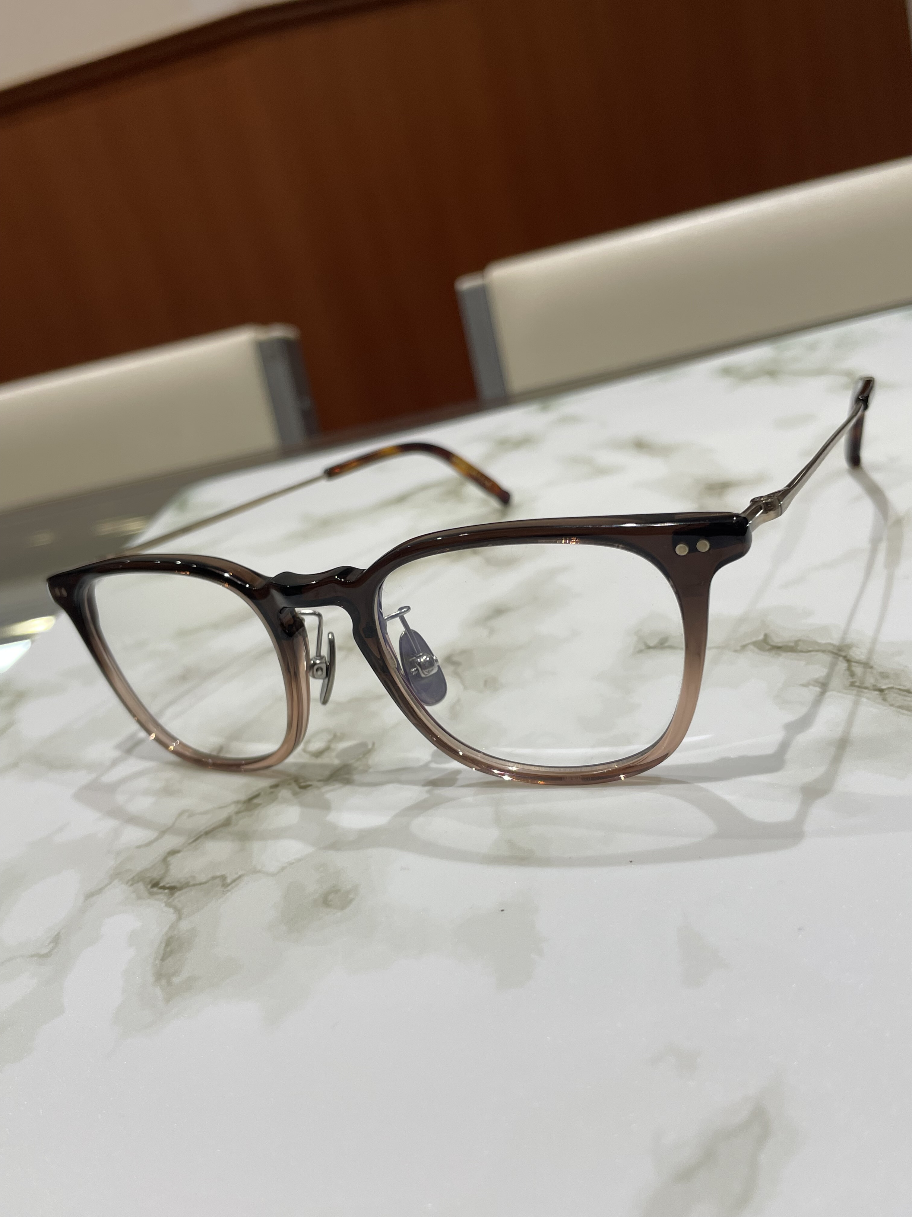 【UKMK eyewear】シーンを選ばす使える相棒のような一本！