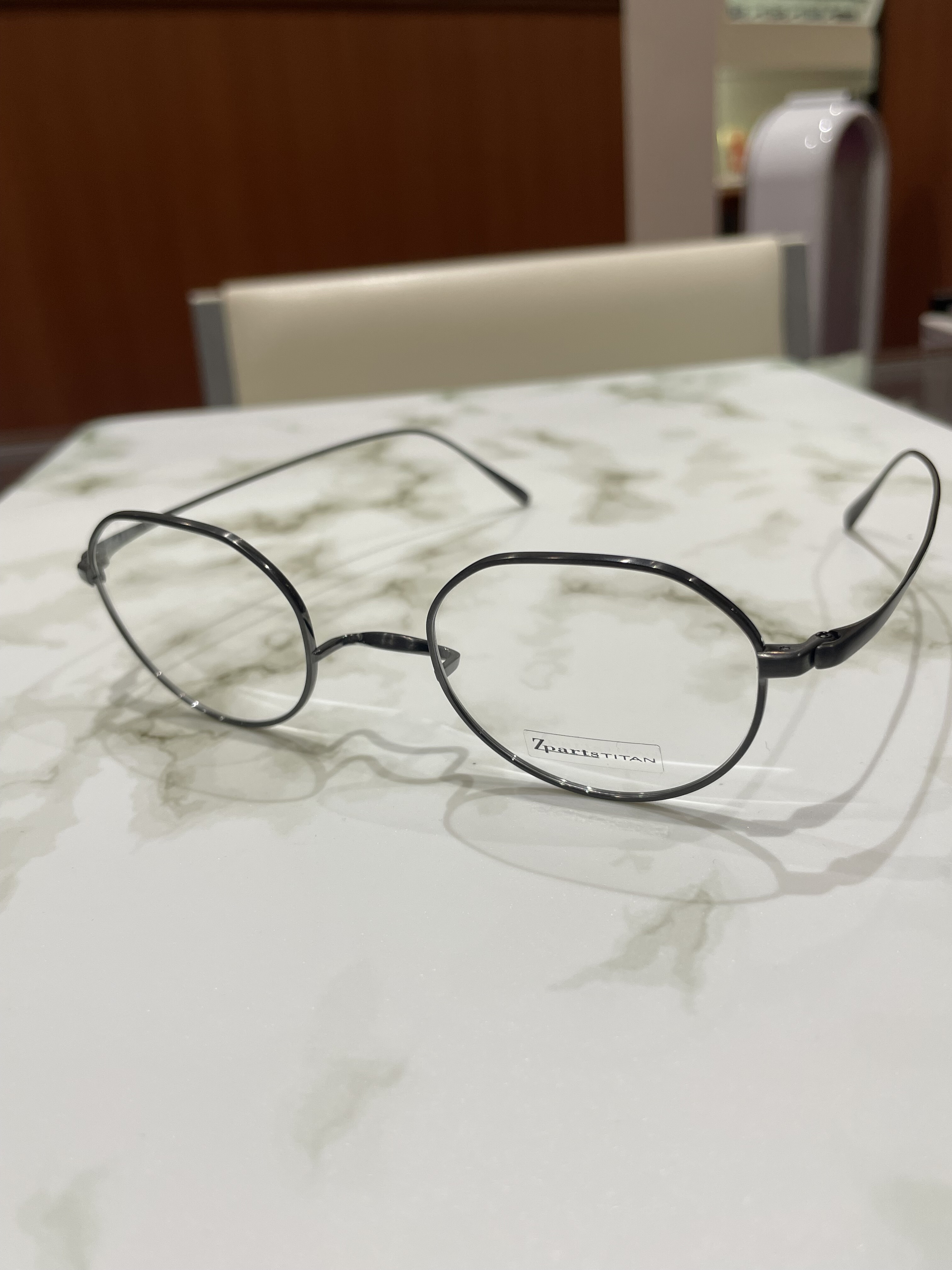 【Zparts】顔馴染みの良いクラウンパントシェイプ!