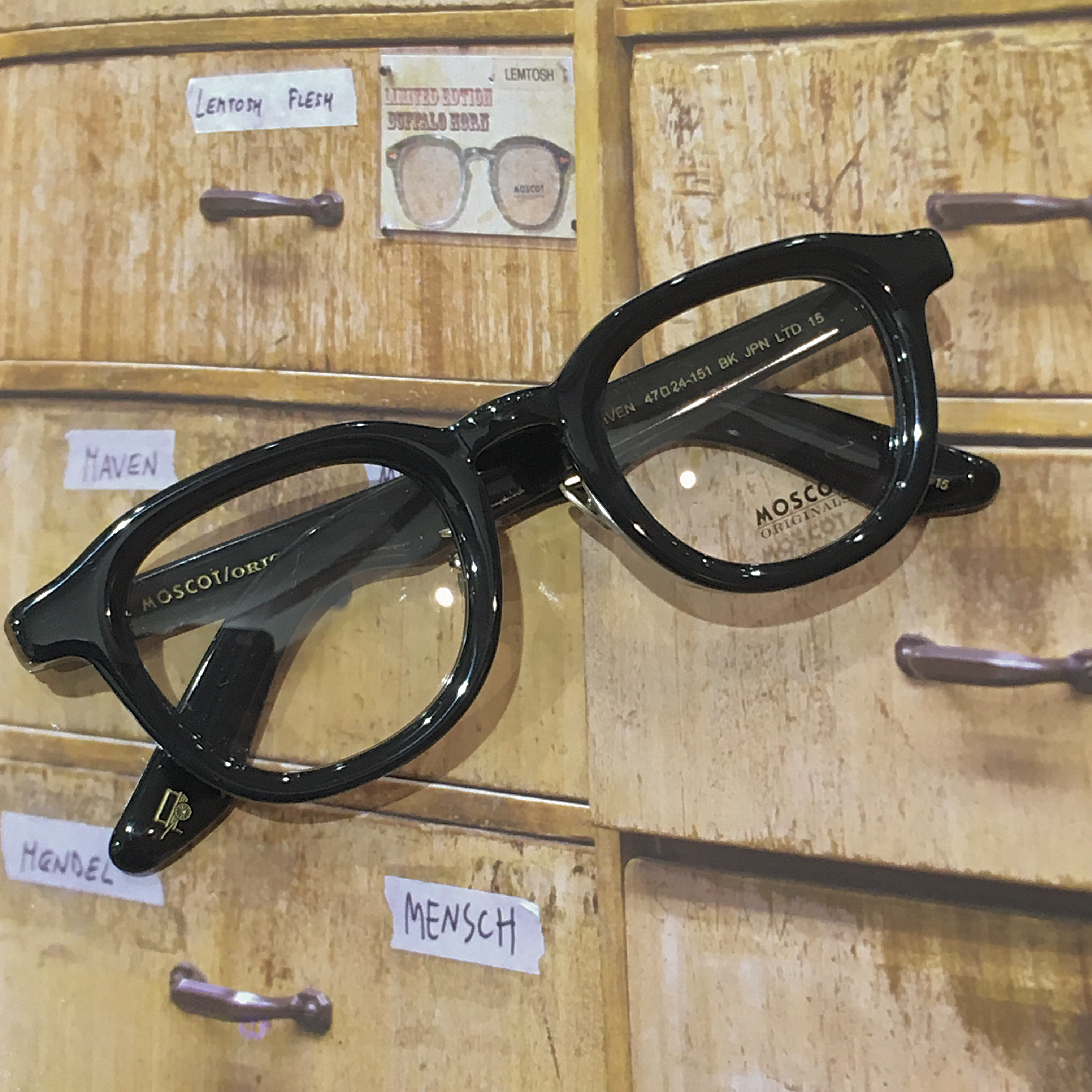 moscot dahven 眼鏡 川口春奈着用 ダーベン モスコット 黒縁 