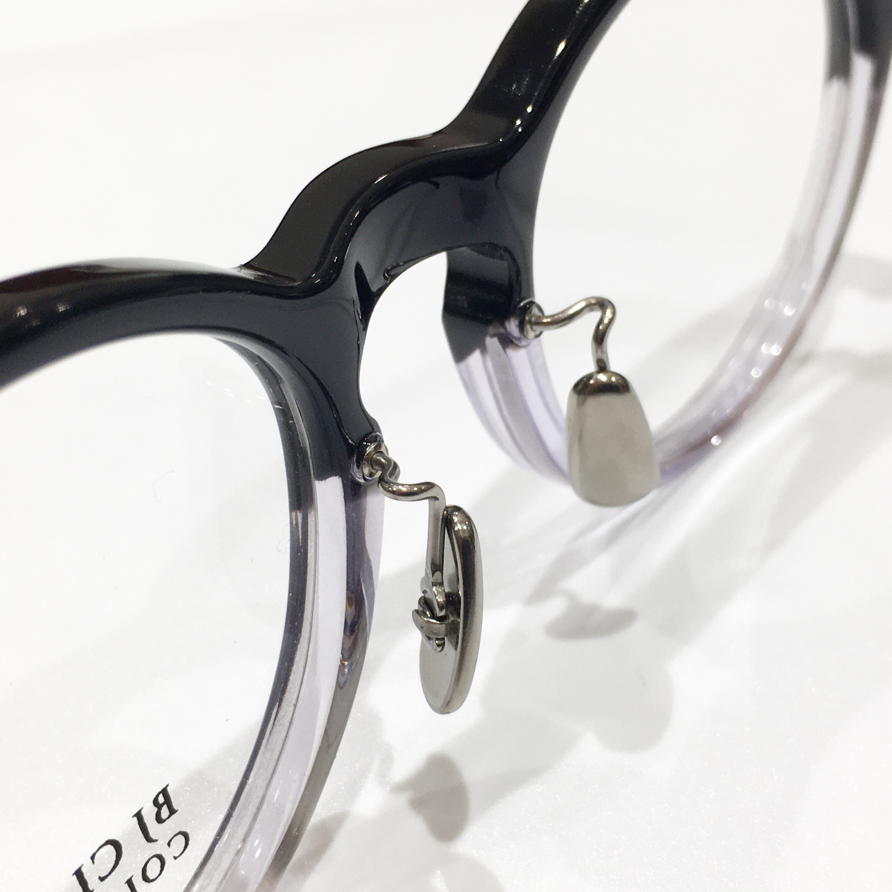 【セルロイド眼鏡】6ミリ厚のボリューミーなメガネ♪