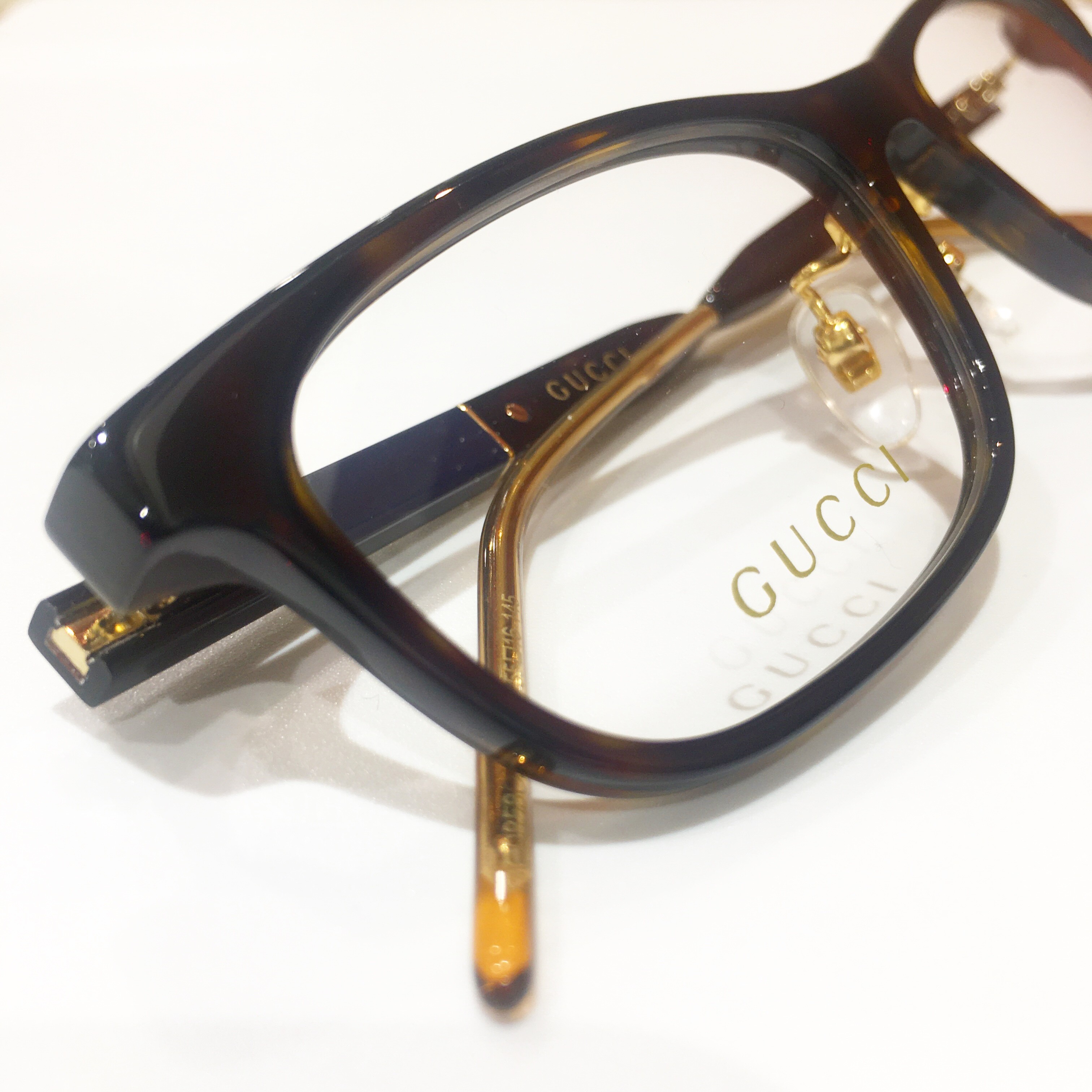 【GUCCI】洗練された大人のセルフレーム ｜髙橋メガネ｜ショップ