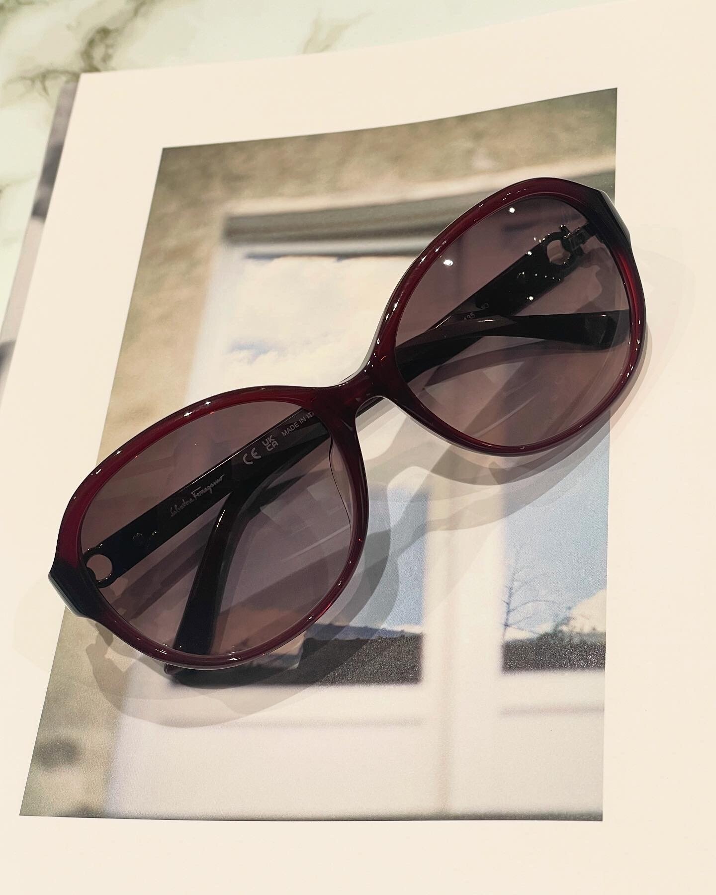 【FERRAGAMO】夏にピッタリな一本!