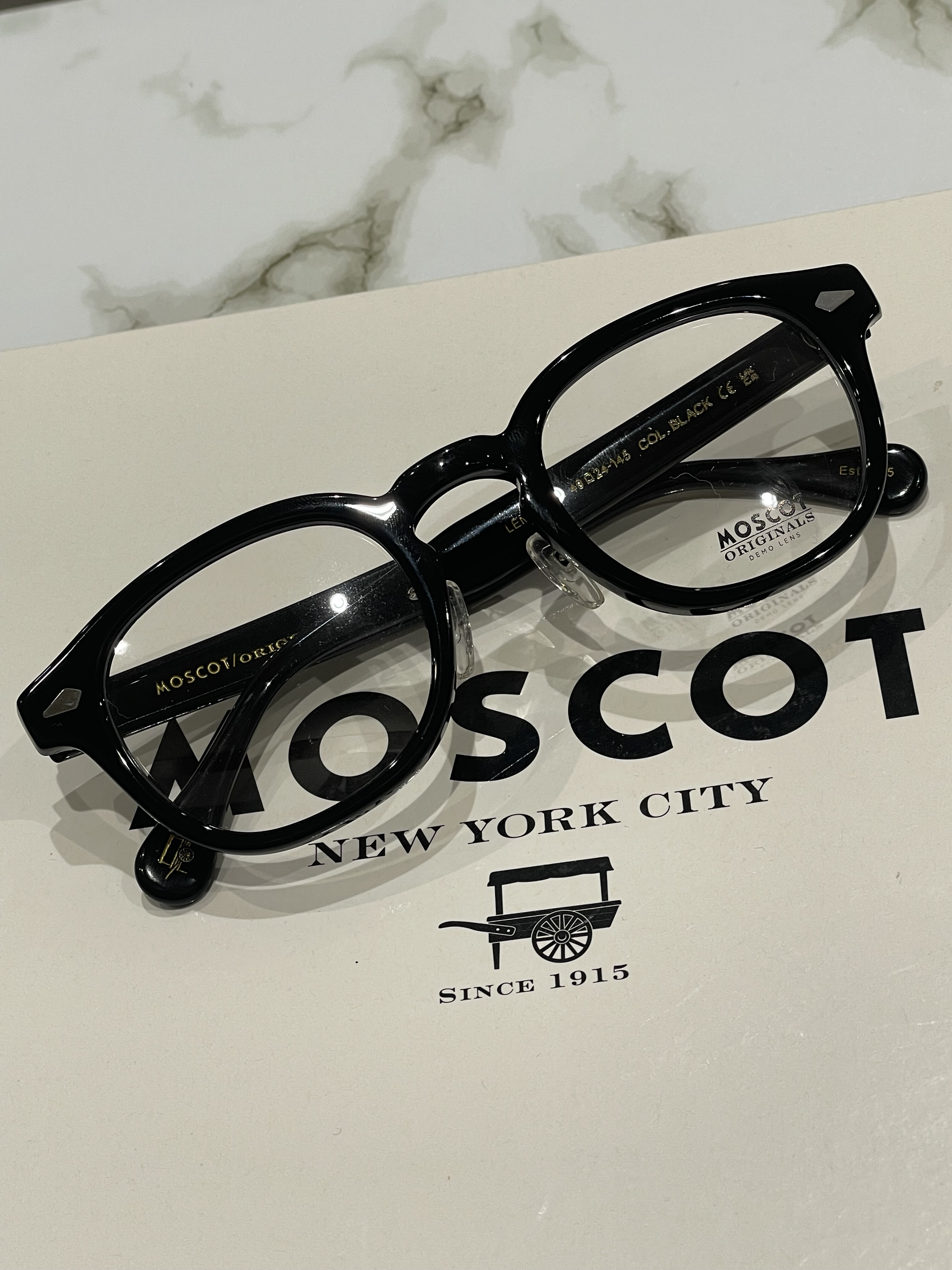 【MOSCOT】人気の高いシリーズが再入荷いたしました！