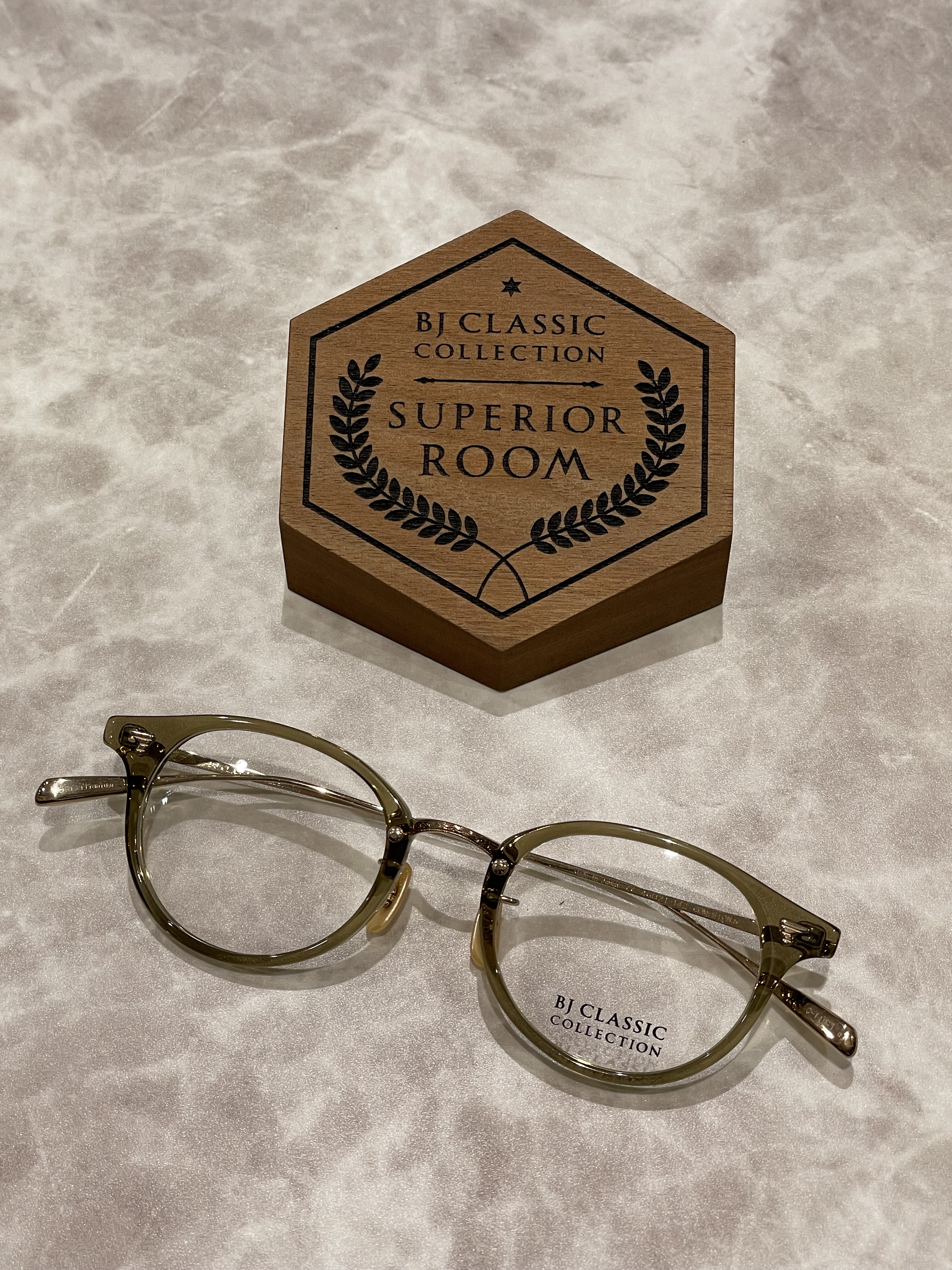 【BJ CLASSIC COLLECTION】春らしい色合いのコンビネーションフレーム!