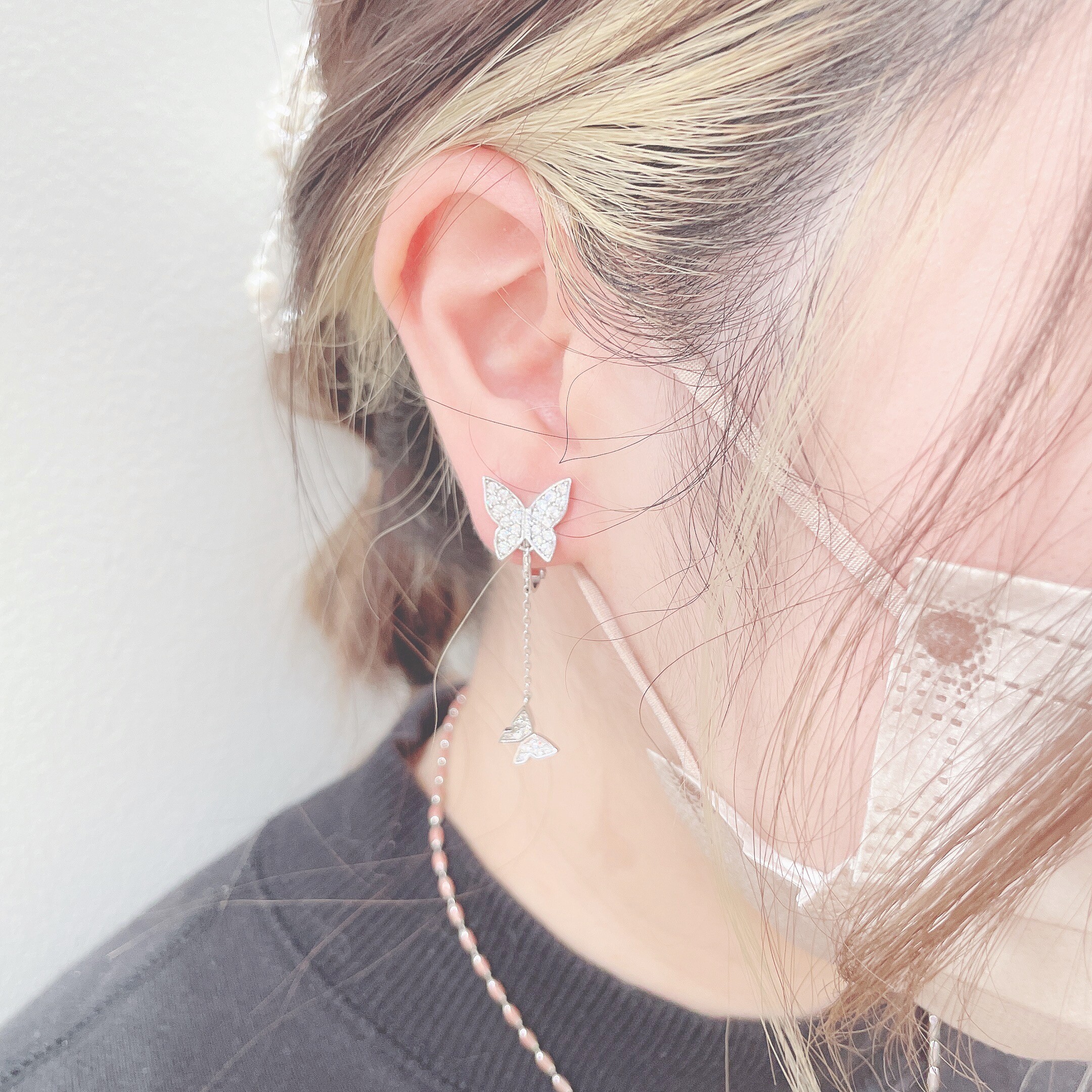 Butterfly earring 🦋𓈒𓂂𓏸