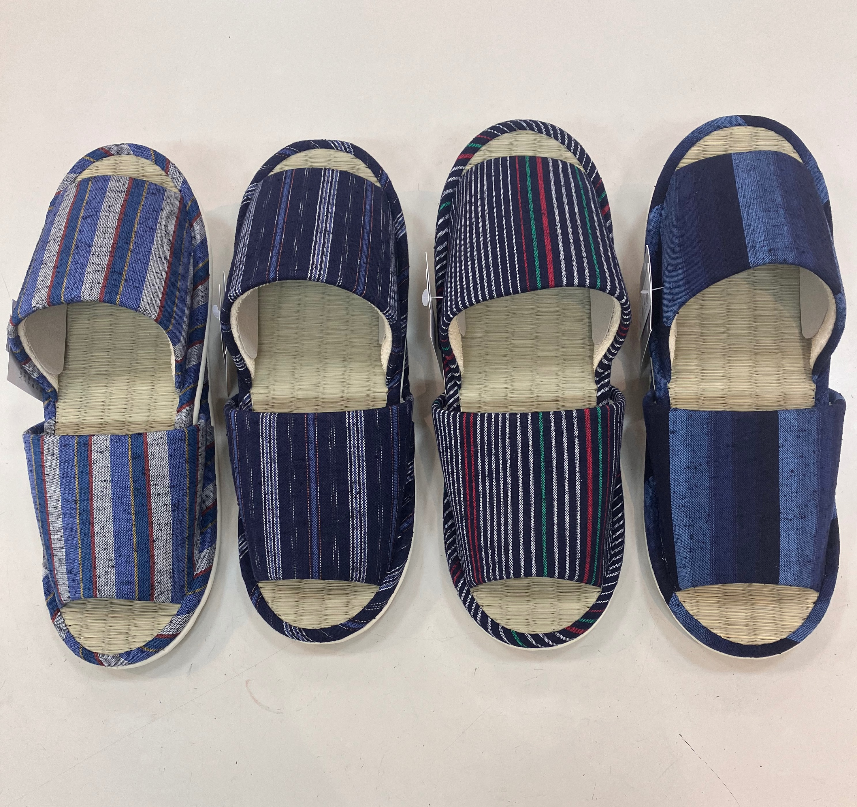春夏ものスリッパが続々入荷‼️