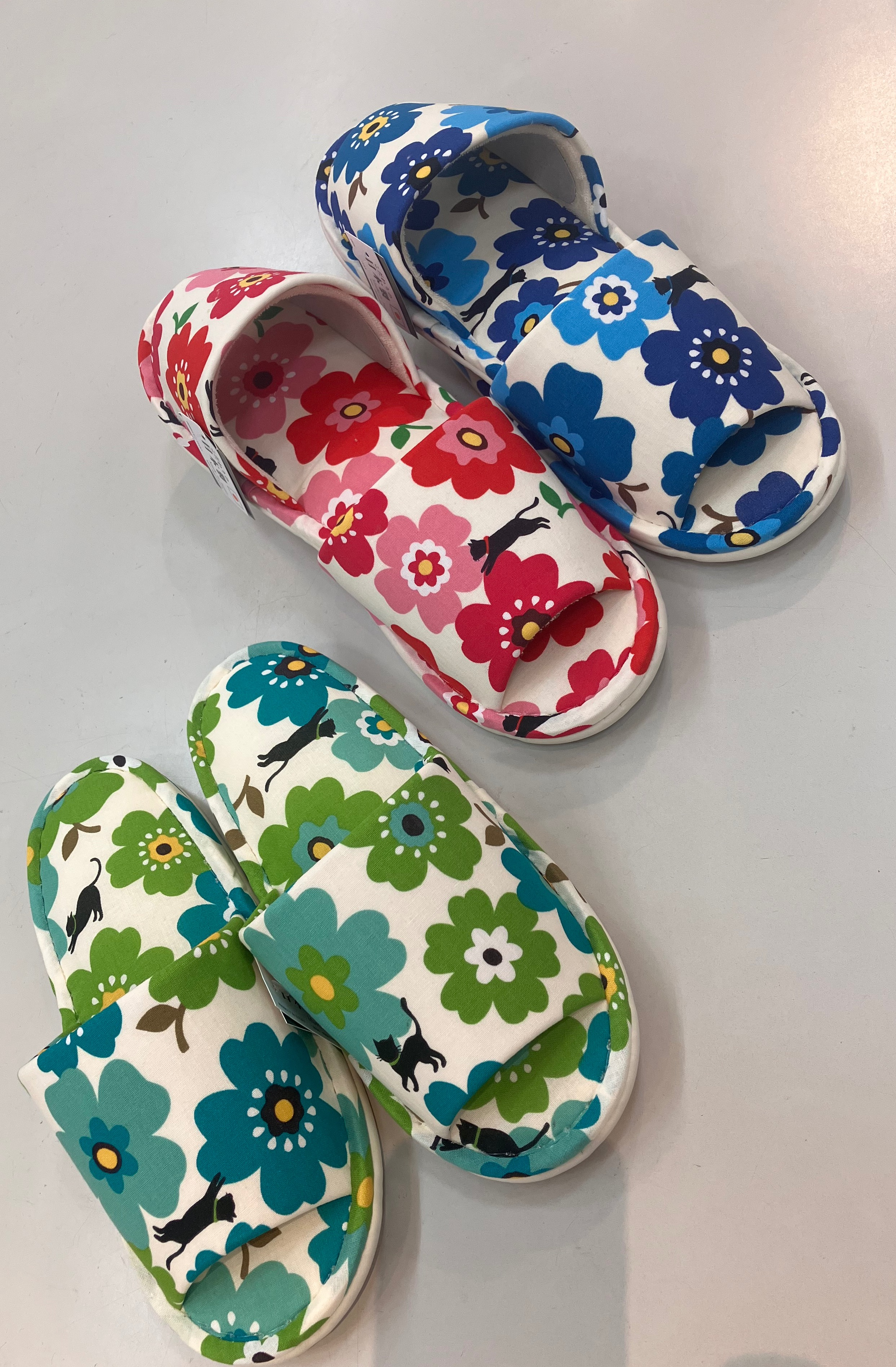 新入荷スリッパ