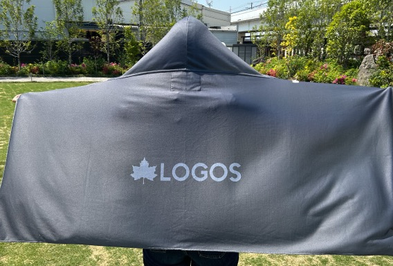 3ステップで即ひんやり! 【LOGOS クーラーポンチョ】