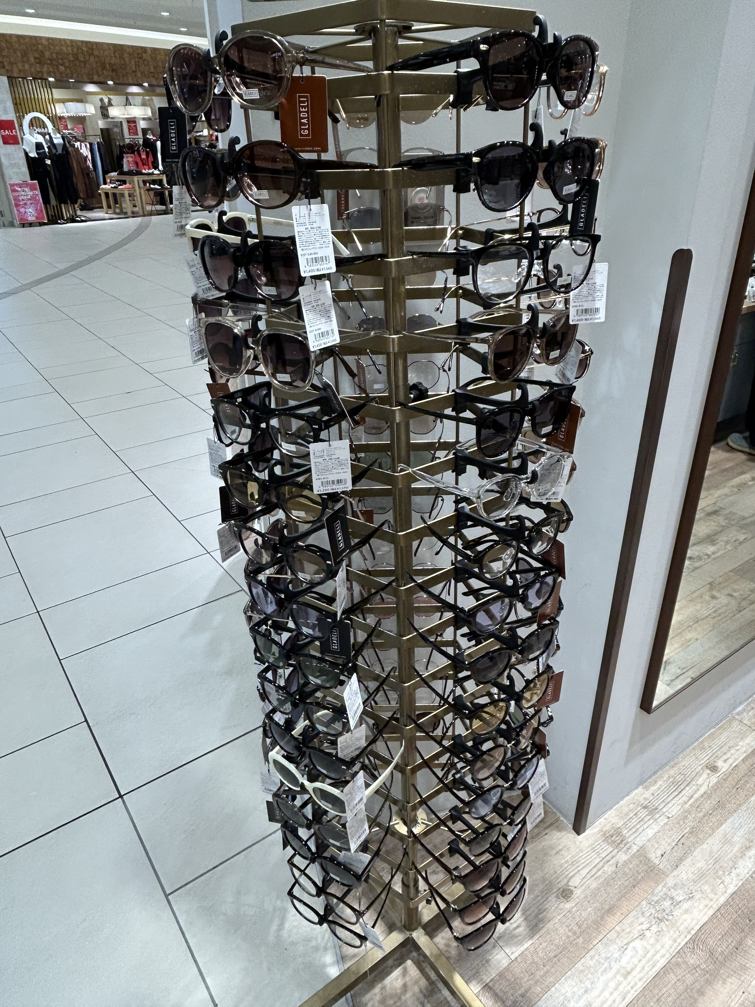 UVカットサングラス🕶️✨