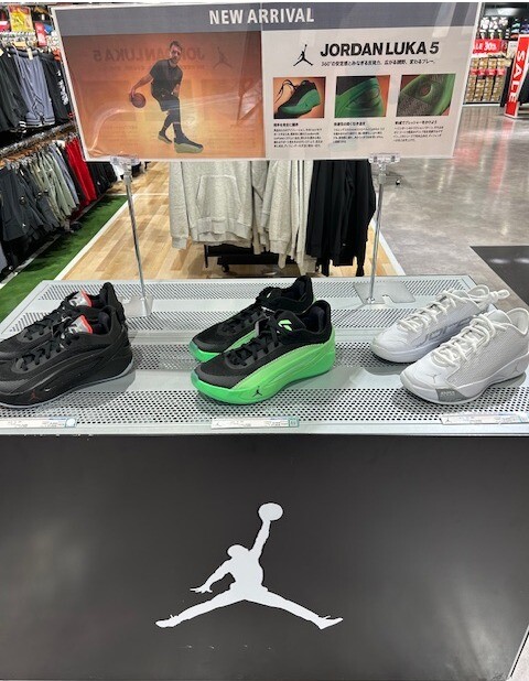 【新発売】ＪＯＲＤＡＮ　ＬＵＫＡ５