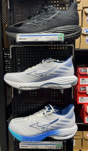 【シューズ】MIZUNO WAVE RIDER28