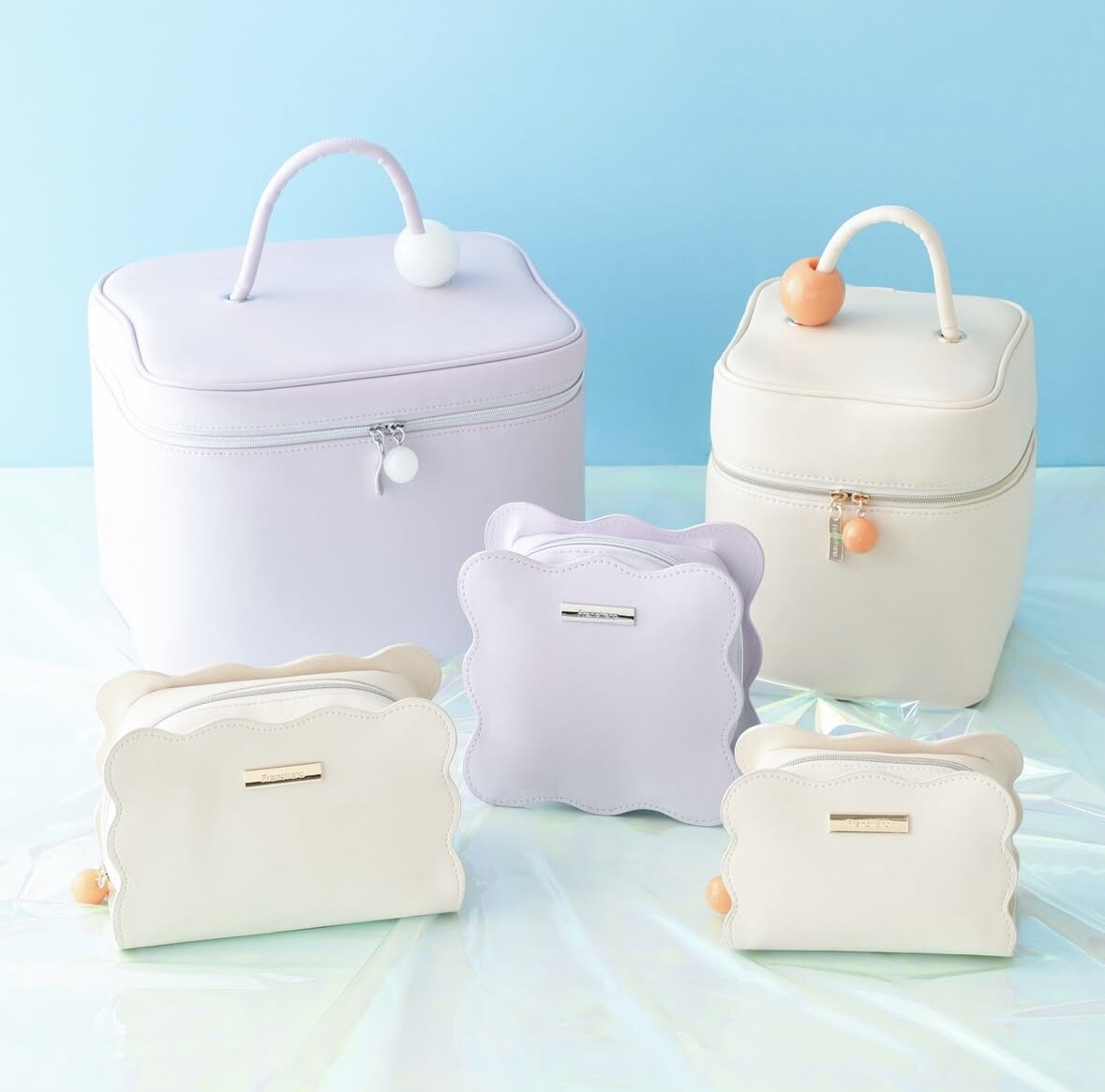 【SALE!】トレンド感たっぷりのポーチ👜