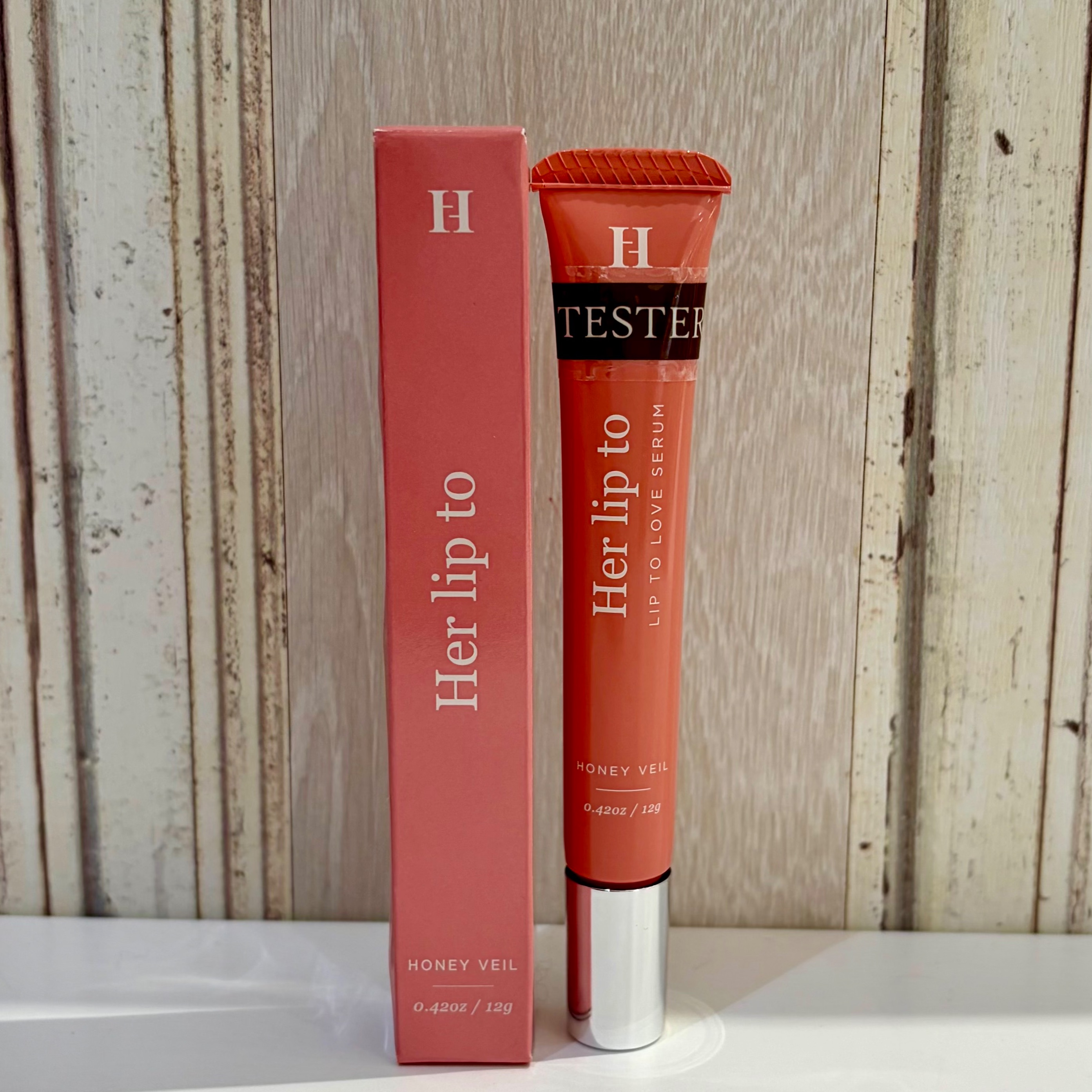 今話題の【Her lip to BEAUTY】の取り扱いがスタート✨💖人気のヘアミルクやリップエッセンス💄などパッケージから可愛い商品がたくさん💗💗