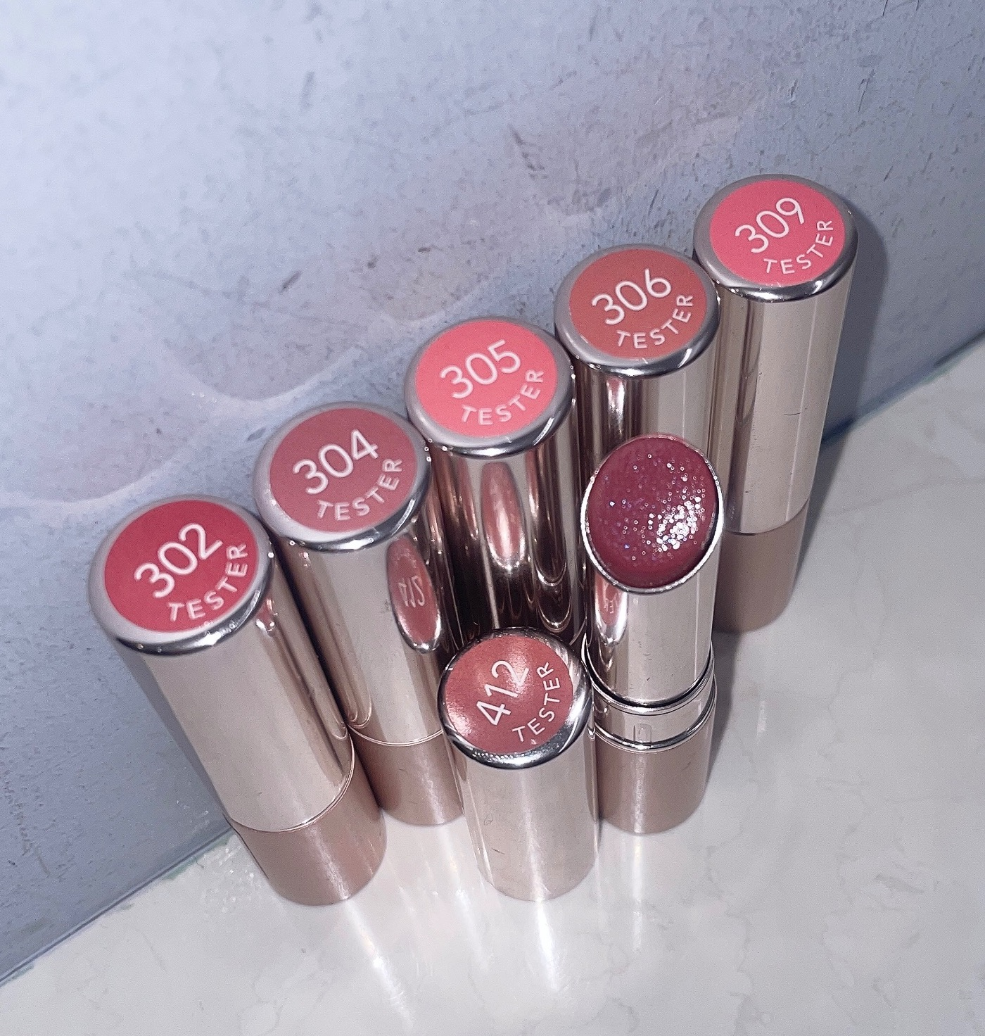 ロングセラー商品‼️OPERAグロウリップティントから春限定色登場🌸🤍一塗りで簡単に大人かわいいを叶えられる✨この春必見の限定色です💁🏻♀️🎀オペラグロウリップティント¥1,980(税込)