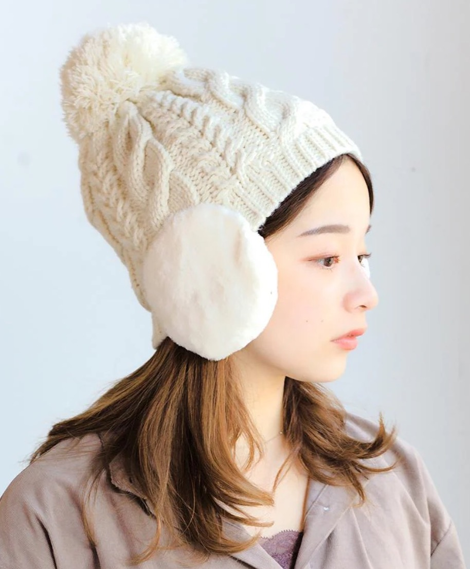 【耳あてポンポンワッチ】