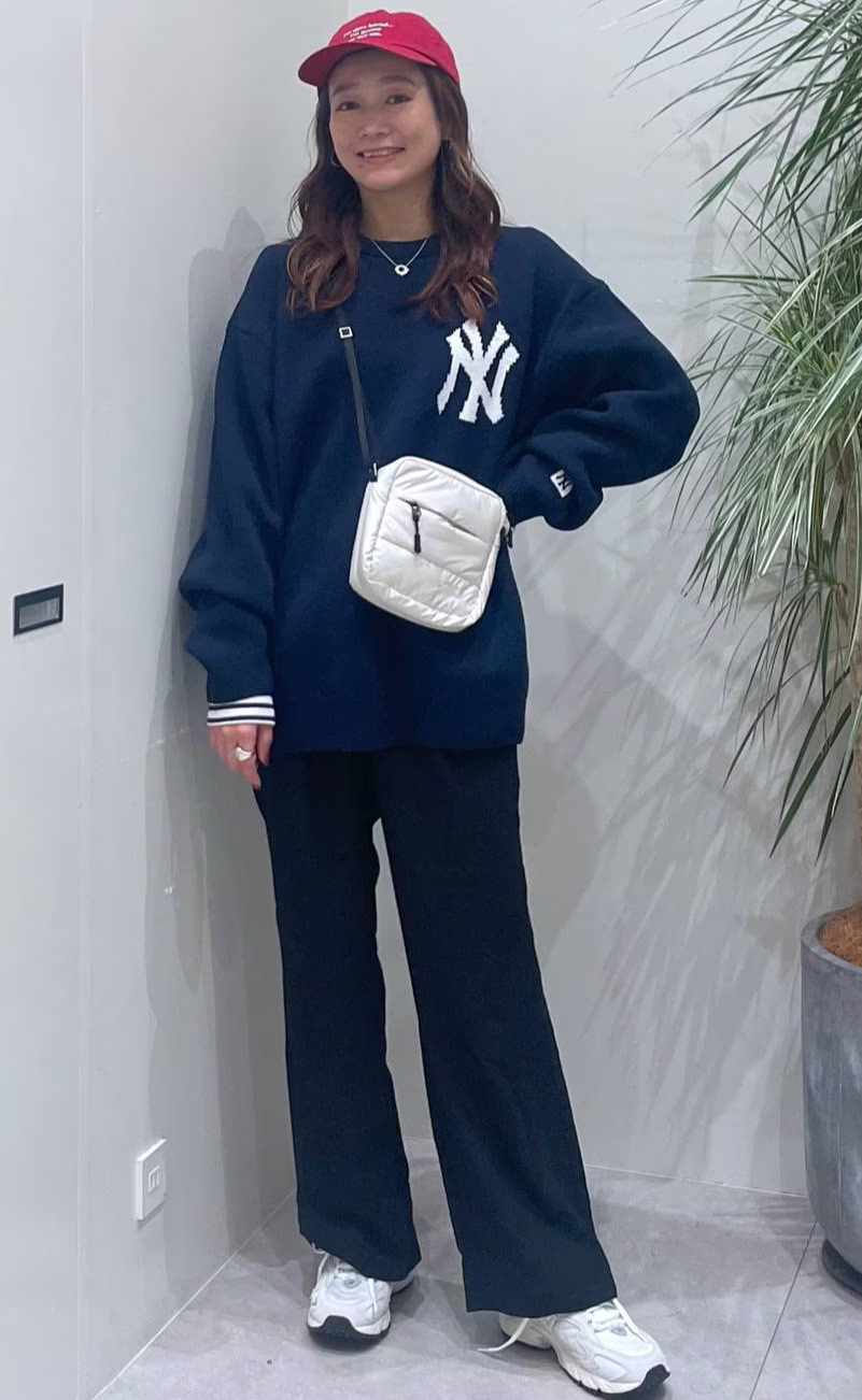 ⚾️ MLBチームロゴHAPPYニット⚾️