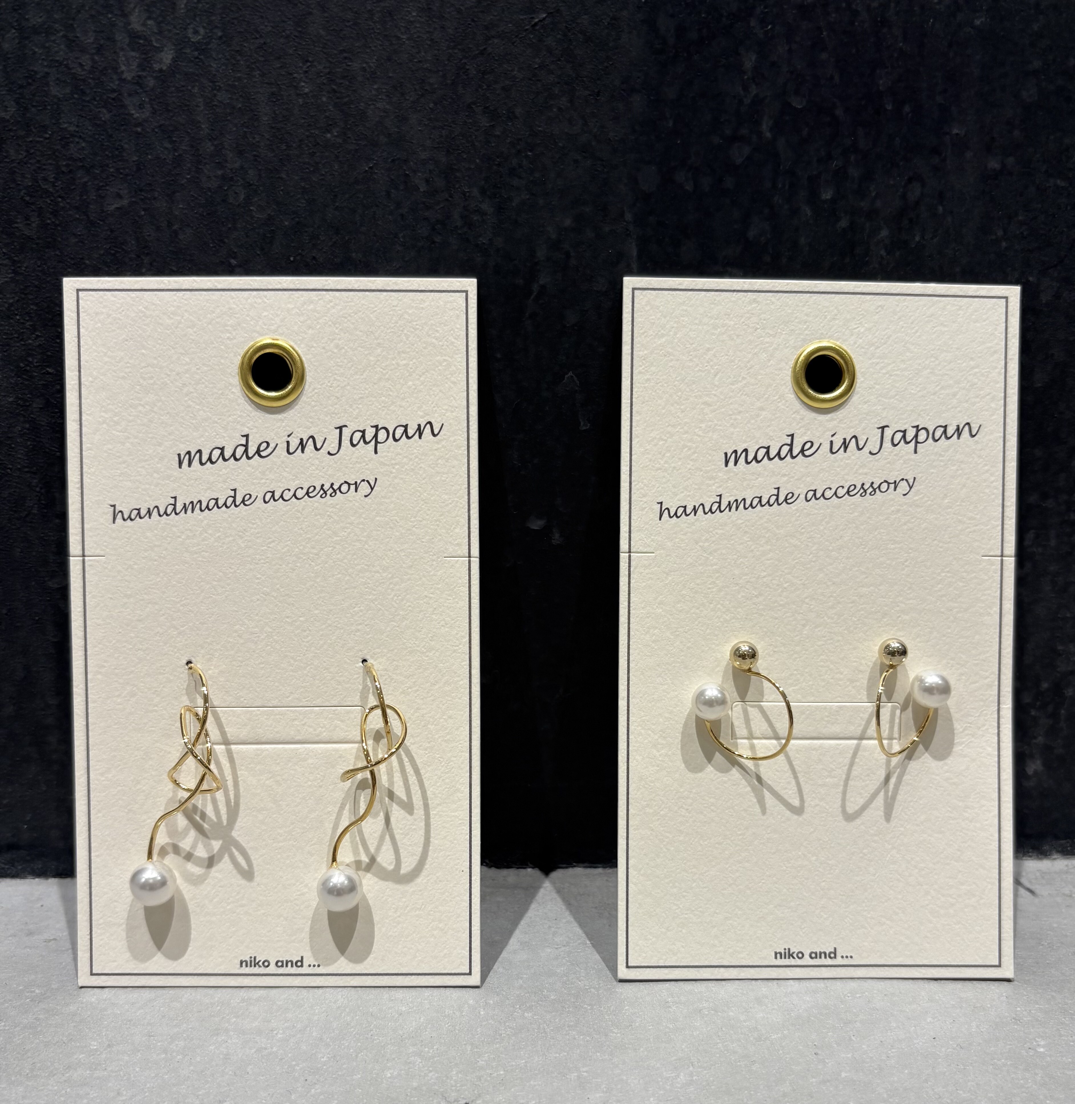 クリスマスギフトにアクセサリーいかがでしょうか？