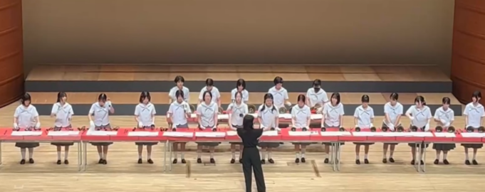 香里ヌヴェール学院中・高等学校コーラス・ハンドベル部 クリスマスライブ