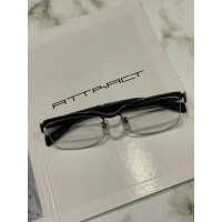 【ATTRACT】しっかりした作りのナイロールフレーム！