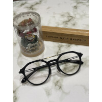 【TAYLOR WITH RESPECT】拘りの詰まったツーブリッジフレーム！