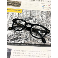 【MOSCOT】定番の黒セルフレーム！