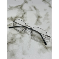 【Zparts】多角形のシェイプがオシャレなメタルフレーム！