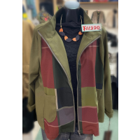 チェック柄 ジャケット入荷しました🍁