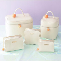 【SALE!】トレンド感たっぷりのポーチ👜