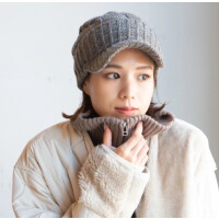 【つば付きニット帽】