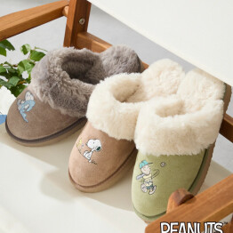 スヌーピーコラボアイテムのご紹介🐶①