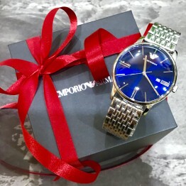【EMPORIO ARMANI】ホリデイシーズン★男性の方へのギフトに♡