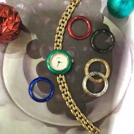 【GUCCI vintages】色つきの時計でいてくれよ...★