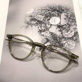 【999.9】柔らかな雰囲気のセルフレーム！