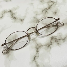 【FN/FOUR NINES】シンプルで使いやすいデザインのメタルフレーム！